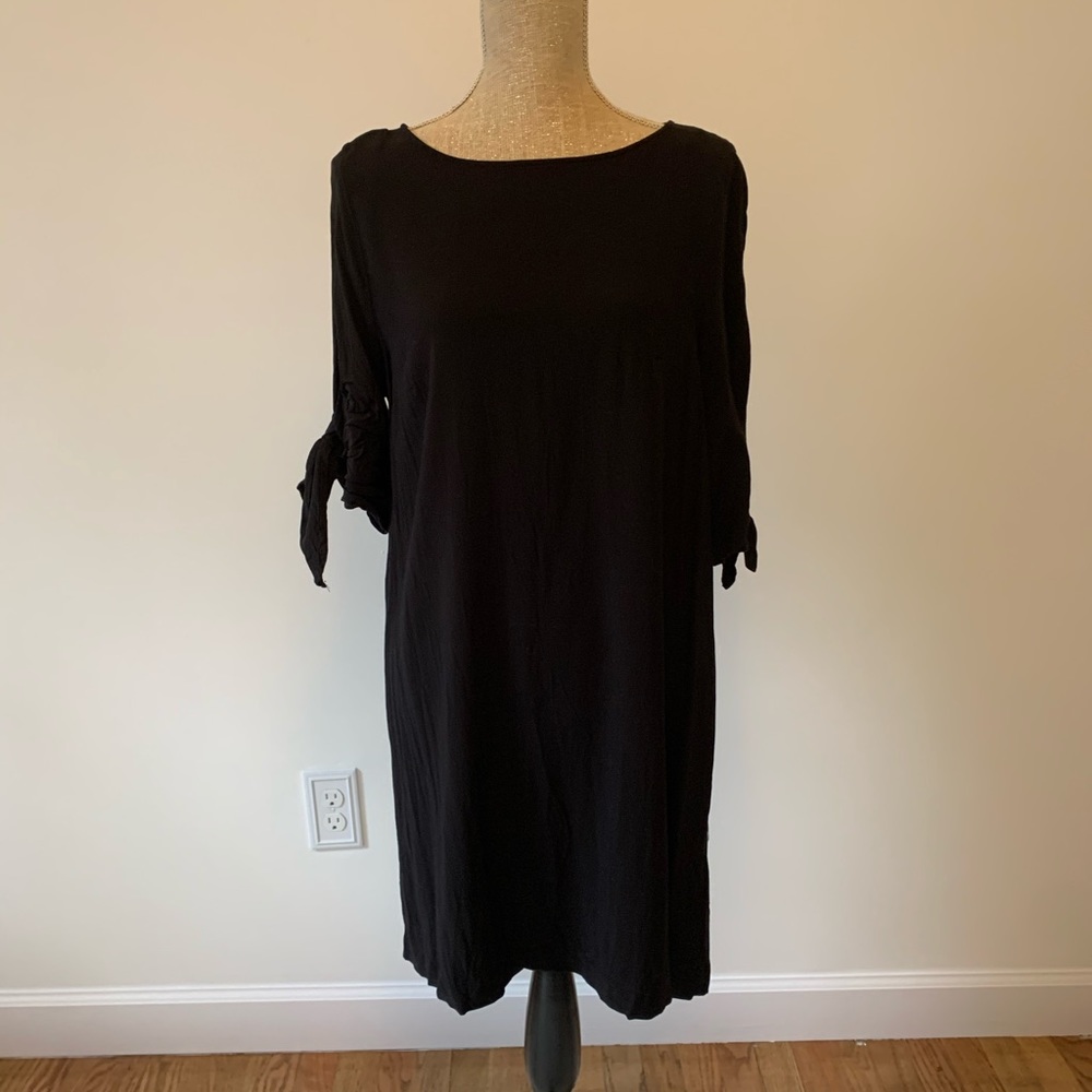 Black Tie Sleeve Dress